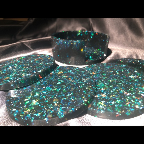 DISCOUNTED Rainbow Holographic Glitter Coaster Set With Matching Holder - Picture 8 of 17